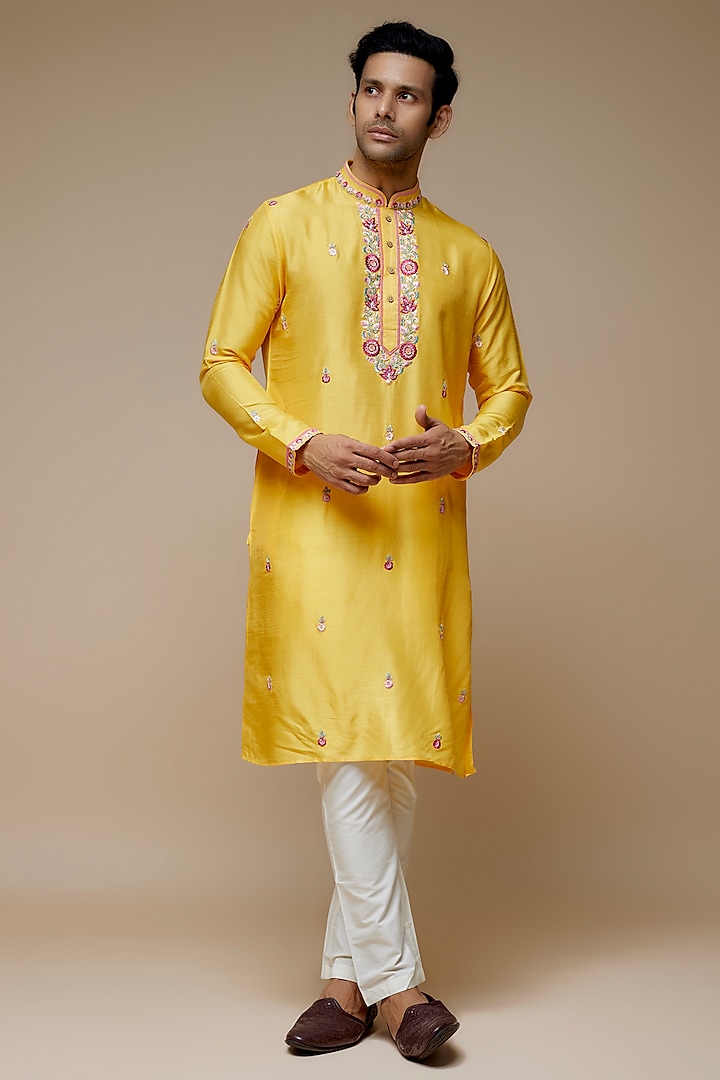 Yellow Tussar Abla Hand & Machine Embroidered Handcrafted Kurta Set by SAMMOHAN