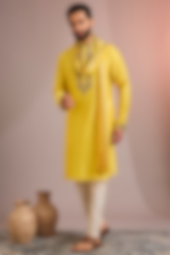 Yellow Silk Kurta Set by SAMMOHAN at Pernia's Pop Up Shop