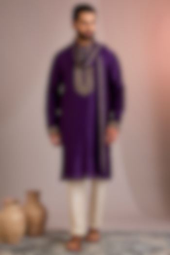 Purple Silk Kurta Set by SAMMOHAN at Pernia's Pop Up Shop