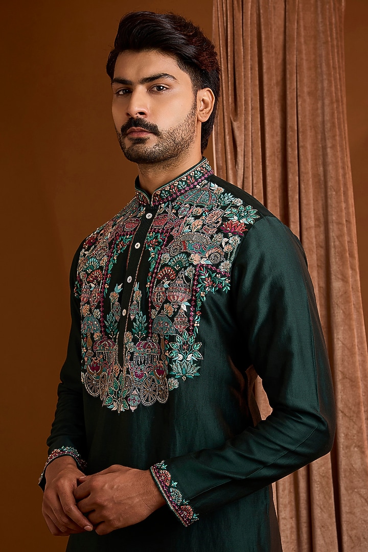 Emerald Green Silk Kurta Set by SAMMOHAN at Pernia's Pop Up Shop