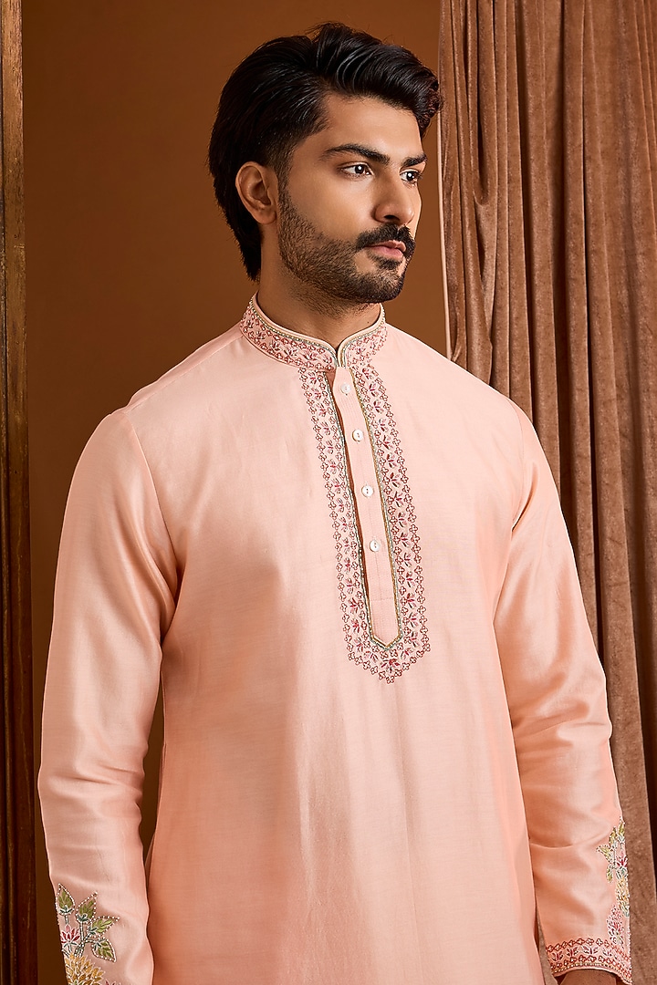 Peach Silk Kurta Set by SAMMOHAN at Pernia's Pop Up Shop