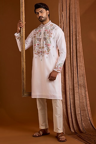 Off-White Silk Kurta Set by SAMMOHAN