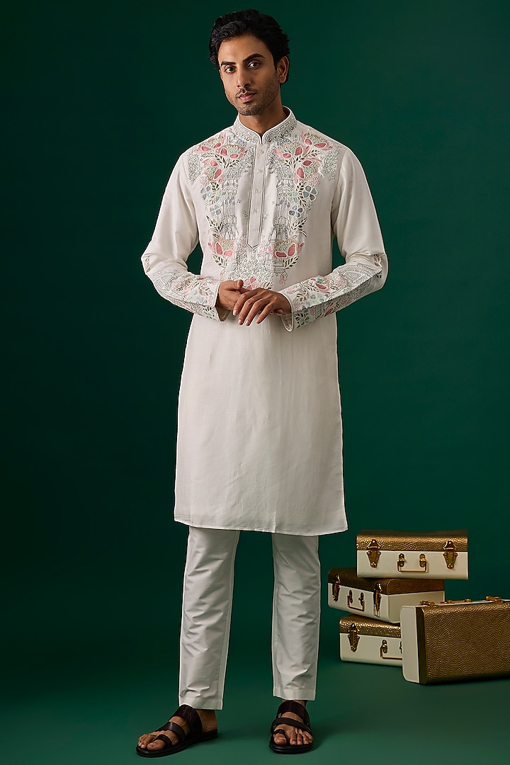 Off-White Silk Embroidered Kurta Set by SAMMOHAN