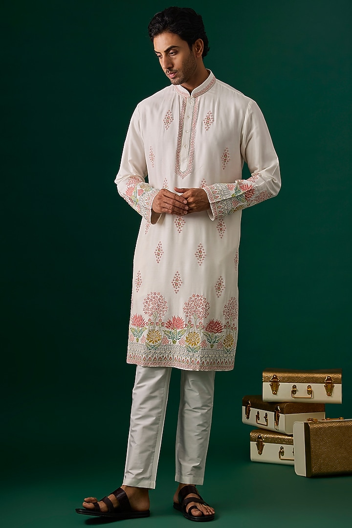 Off-White Silk Embroidered Kurta Set by SAMMOHAN