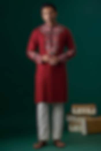 Red Silk Embroidered Kurta Set by SAMMOHAN