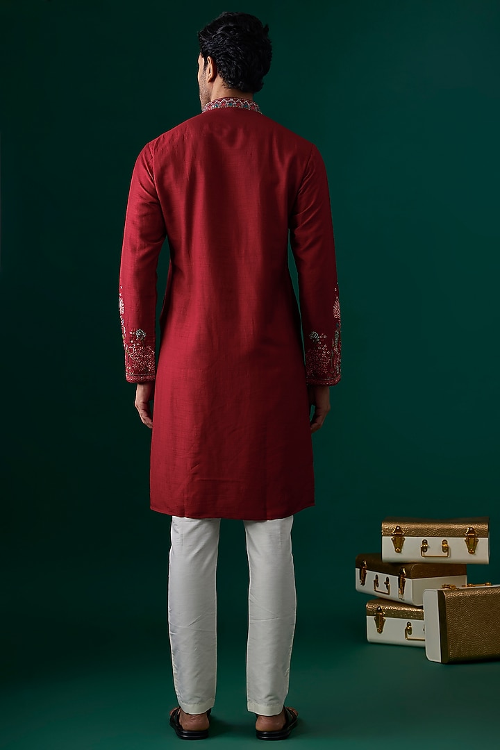 Red Silk Embroidered Kurta Set by SAMMOHAN at Pernia's Pop Up Shop