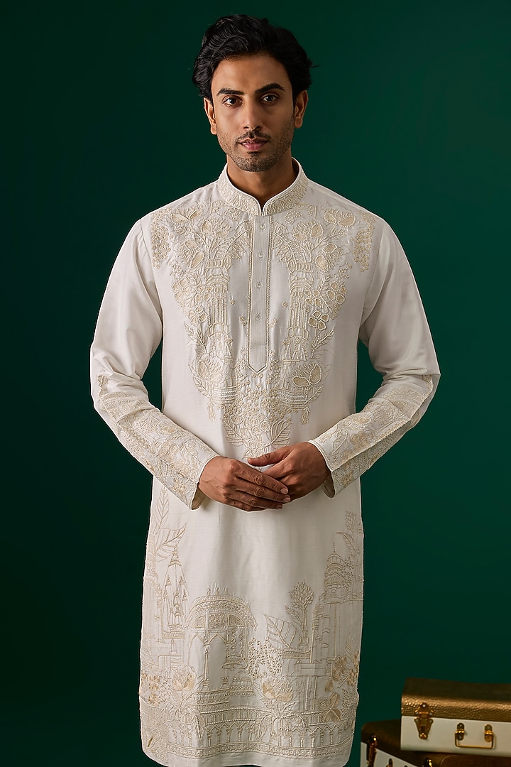Off-White Silk Embroidered Kurta Set by SAMMOHAN at Pernia's Pop Up Shop