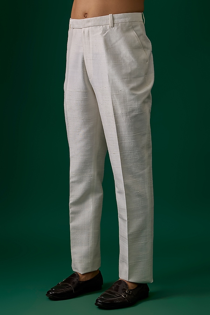 Off-White Raw Silk Hand & Machine Embroidered Bandhgala Set by SAMMOHAN at Pernia's Pop Up Shop
