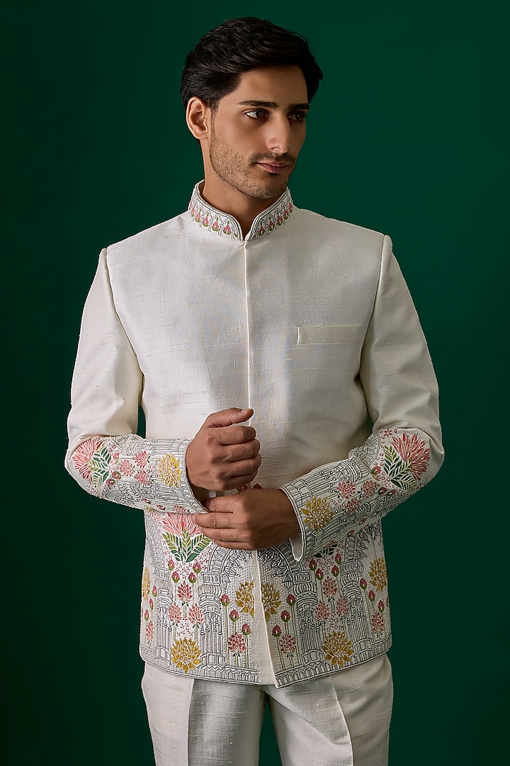 Off-White Raw Silk Hand & Machine Embroidered Bandhgala Set by SAMMOHAN at Pernia's Pop Up Shop