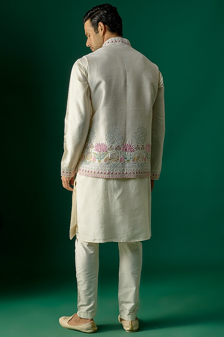 Off-White Silk Nehru Jacket Set by SAMMOHAN at Pernia's Pop Up Shop