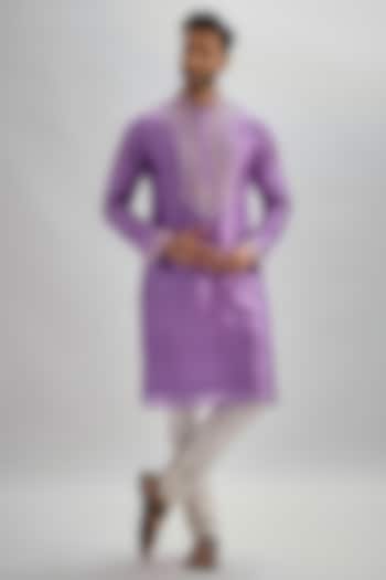 Lilac Silk Hand & Machine Embroidered Kurta Set by SAMMOHAN