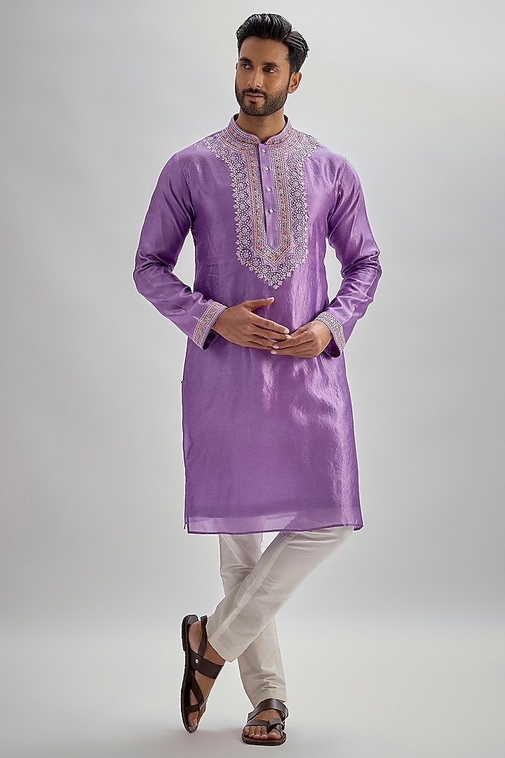 Lilac Silk Hand & Machine Embroidered Kurta Set by SAMMOHAN