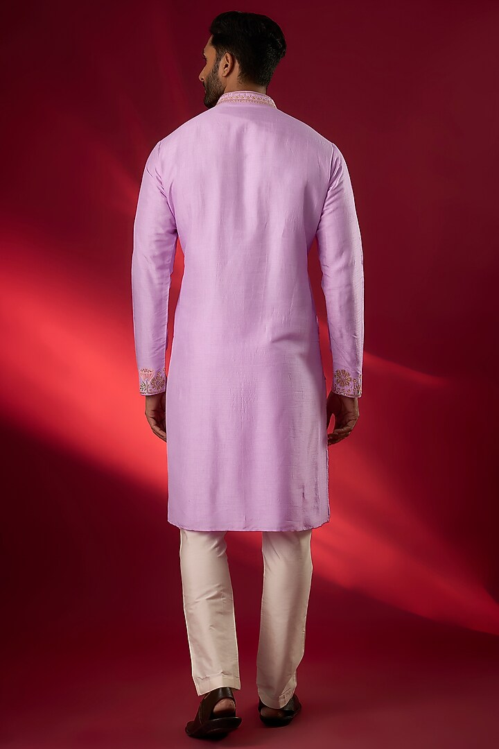 Lilac Tussar Hand & Machine Embroidered Kurta Set by SAMMOHAN at Pernia's Pop Up Shop