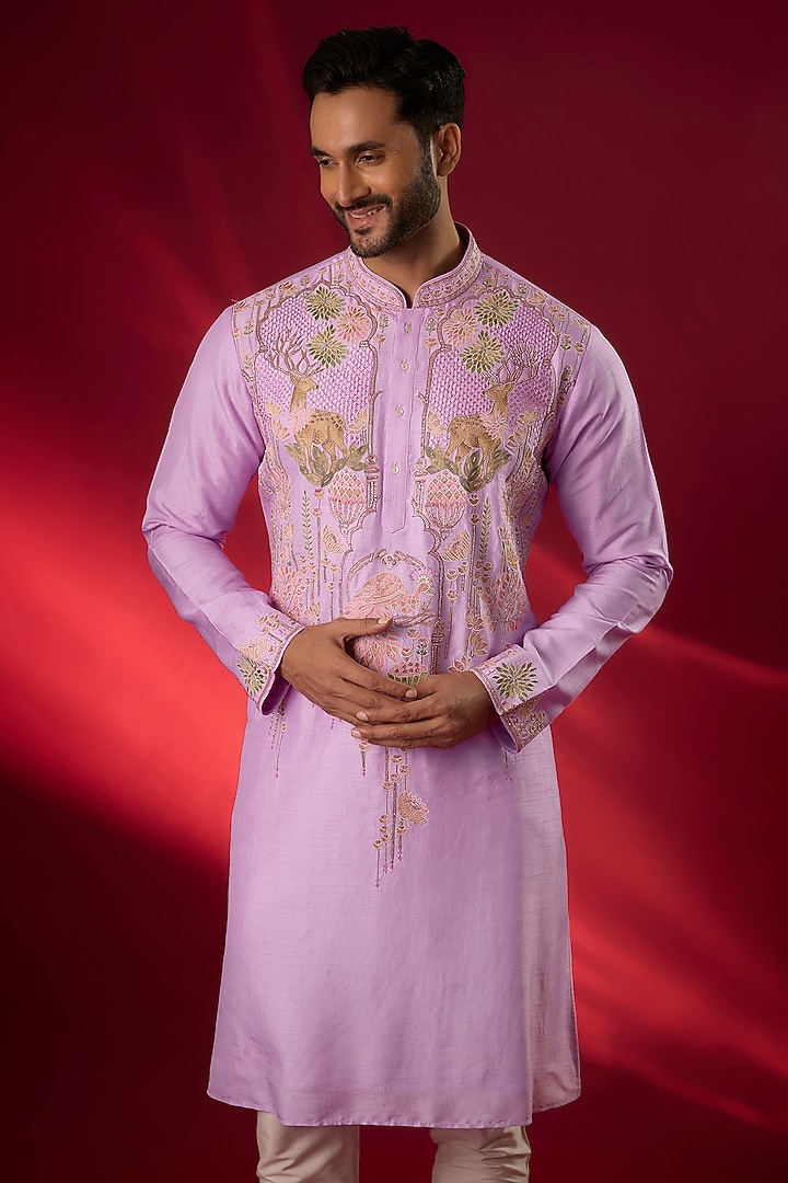 Lilac Tussar Hand & Machine Embroidered Kurta Set by SAMMOHAN at Pernia's Pop Up Shop