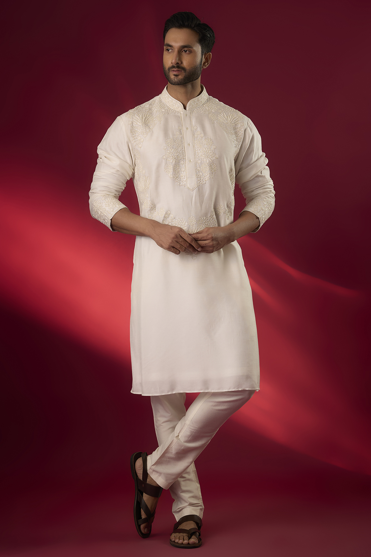 Off-White Tussar Hand & Machine Embroidered Kurta Set by SAMMOHAN