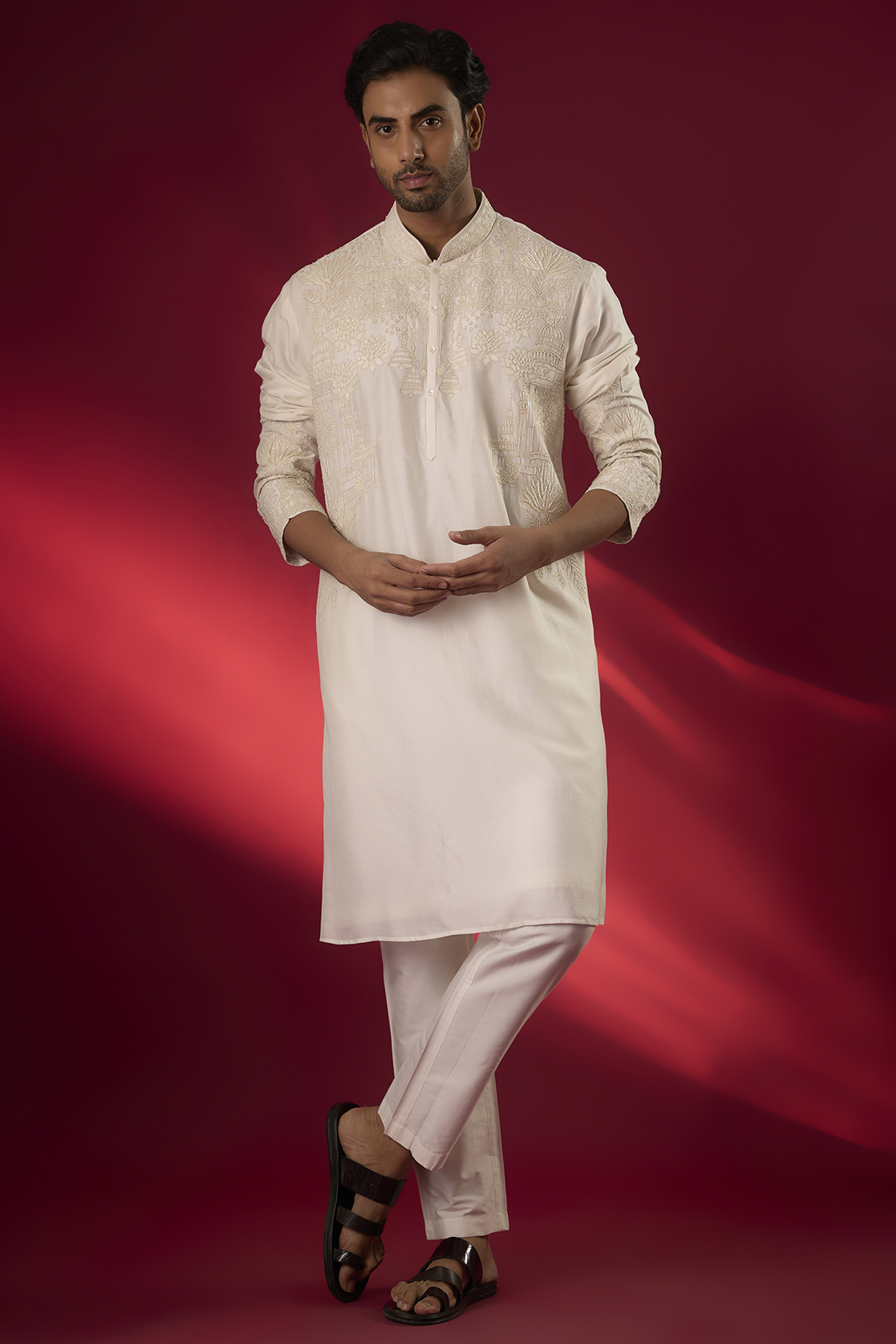 Off-White Tussar Hand & Machine Embroidered Kurta Set by SAMMOHAN