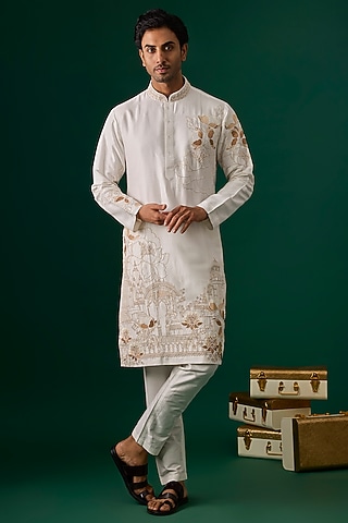 Off-White Silk Embroidered Kurta Set by SAMMOHAN
