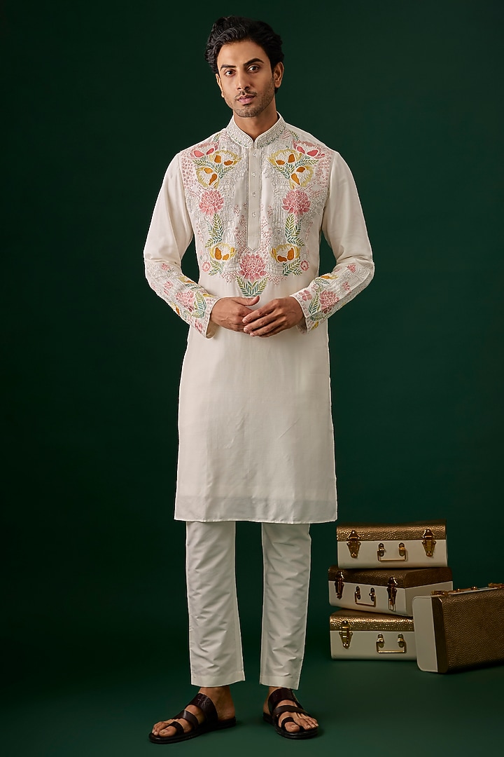 Off-White Silk Embroidered Kurta Set by SAMMOHAN