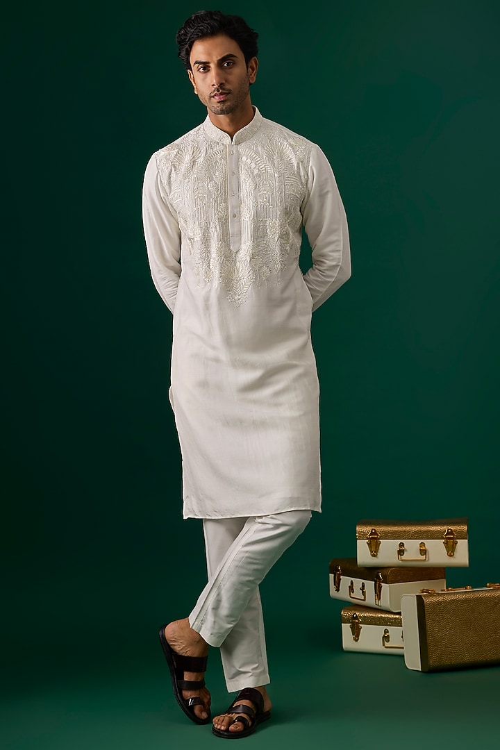 Off-White Silk Embroidered Kurta Set by SAMMOHAN