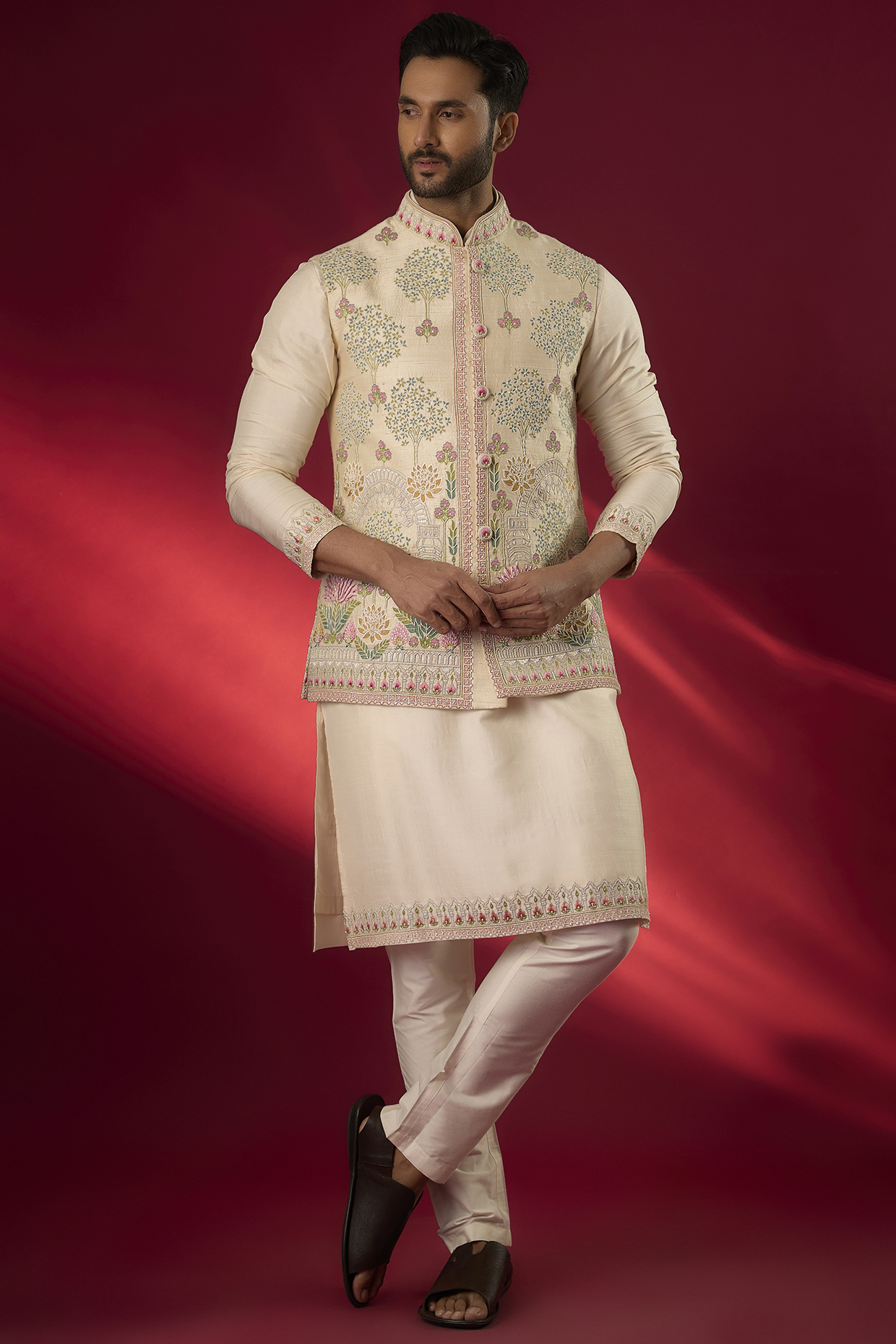 Off-White Raw Silk Hand & Machine Embroidered Bundi Jacket Set by SAMMOHAN