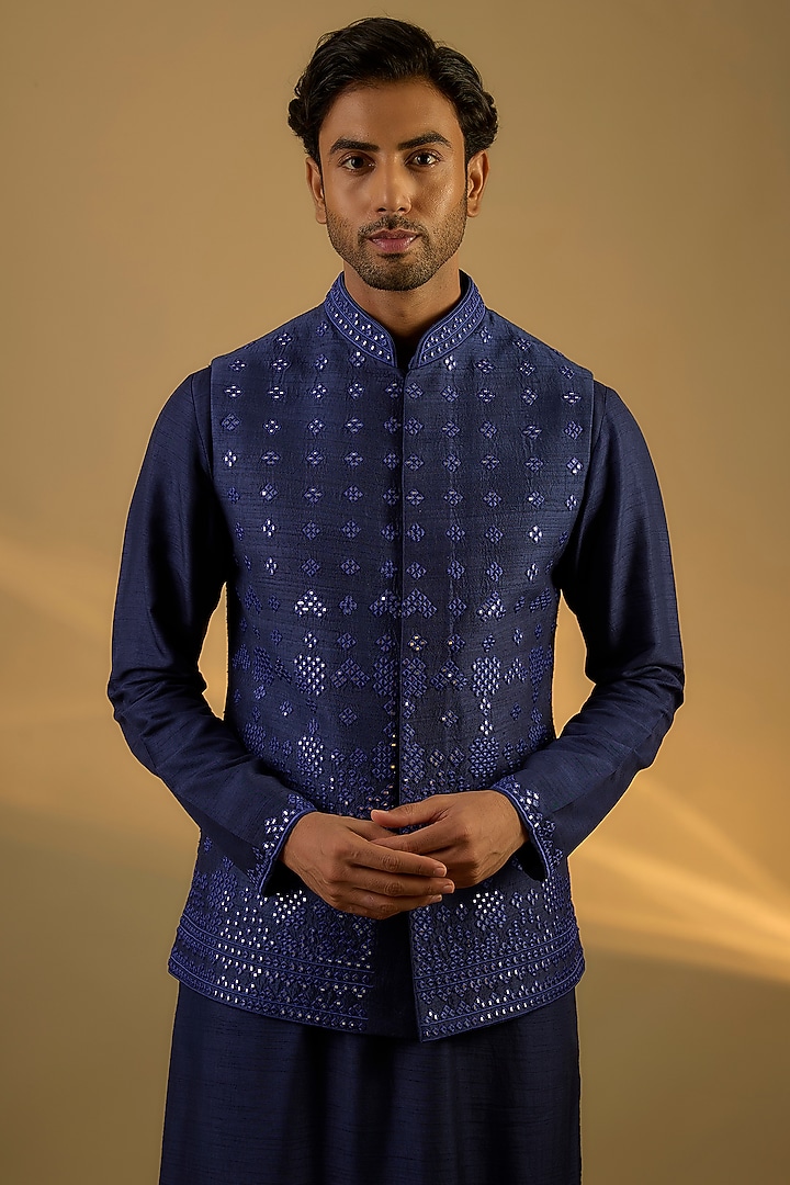 Navy Blue Raw Silk Hand & Machine Embroidered Bundi Jacket Set by SAMMOHAN at Pernia's Pop Up Shop
