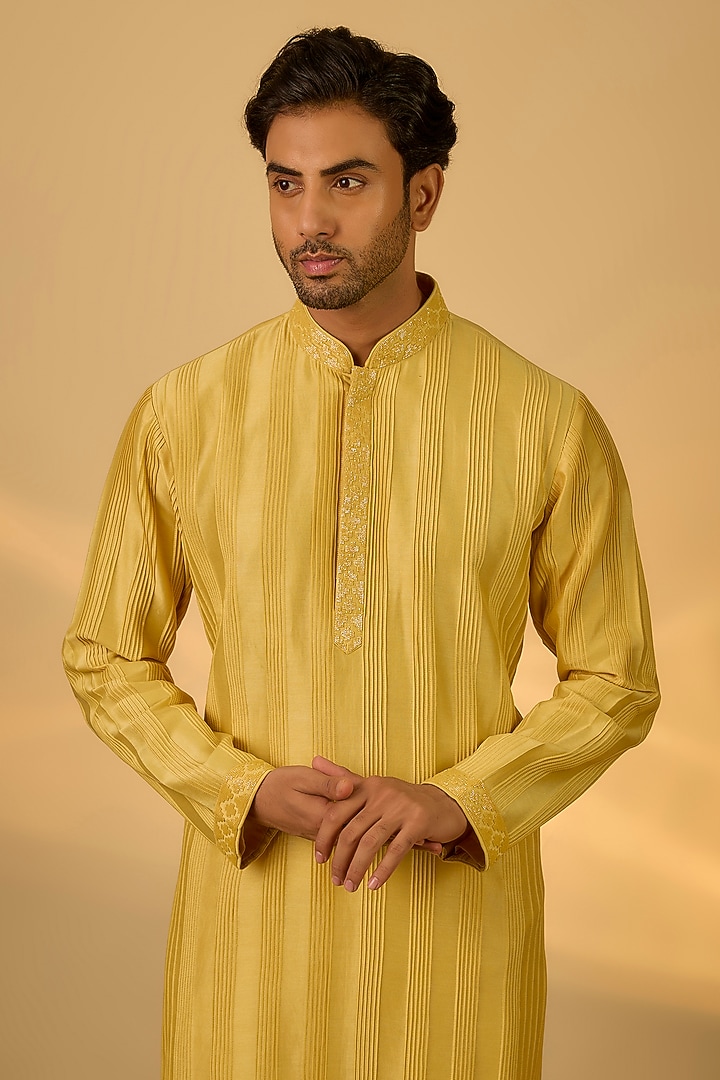 Yellow Chanderi Hand & Machine Embroidered Kurta Set by SAMMOHAN at Pernia's Pop Up Shop