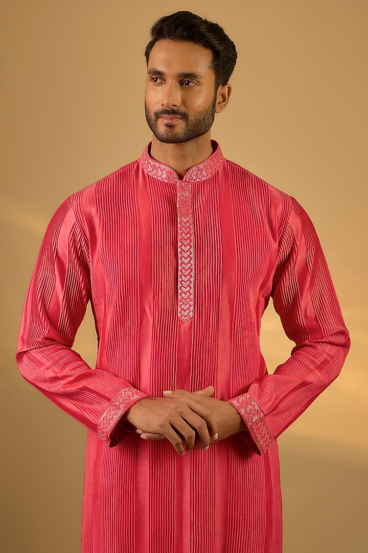 Light Red Chanderi Hand & Machine Embroidered Kurta Set by SAMMOHAN at Pernia's Pop Up Shop