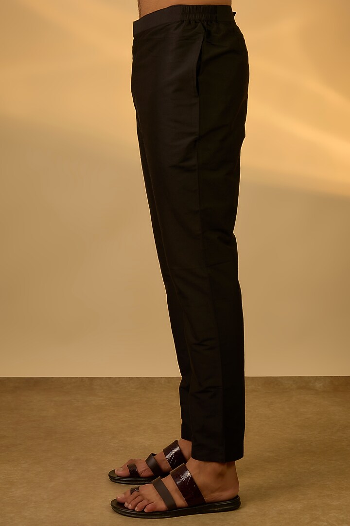 Black Chanderi Hand & Machine Embroidered Kurta Set by SAMMOHAN at Pernia's Pop Up Shop
