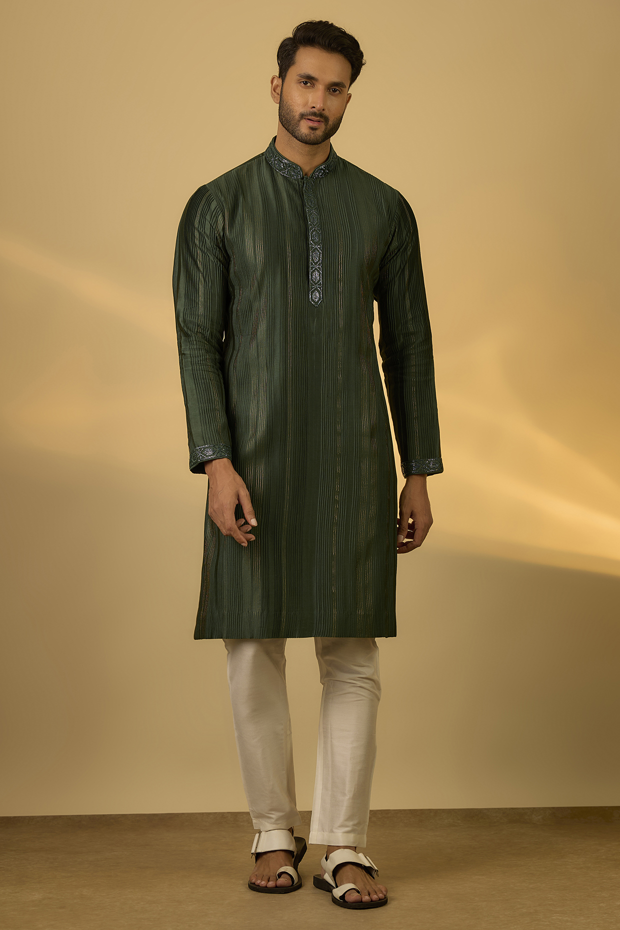 Emerald Green Chanderi Hand & Machine Embroidered Kurta Set by SAMMOHAN