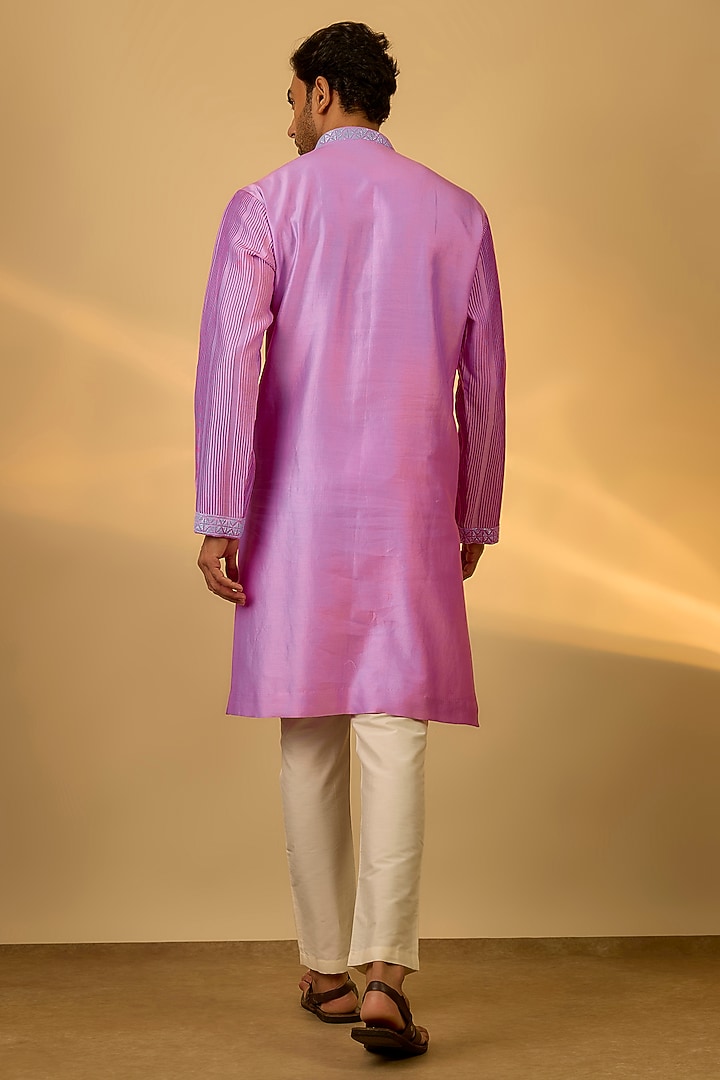 Lilac Chanderi Hand & Machine Embroidered Kurta Set by SAMMOHAN at Pernia's Pop Up Shop
