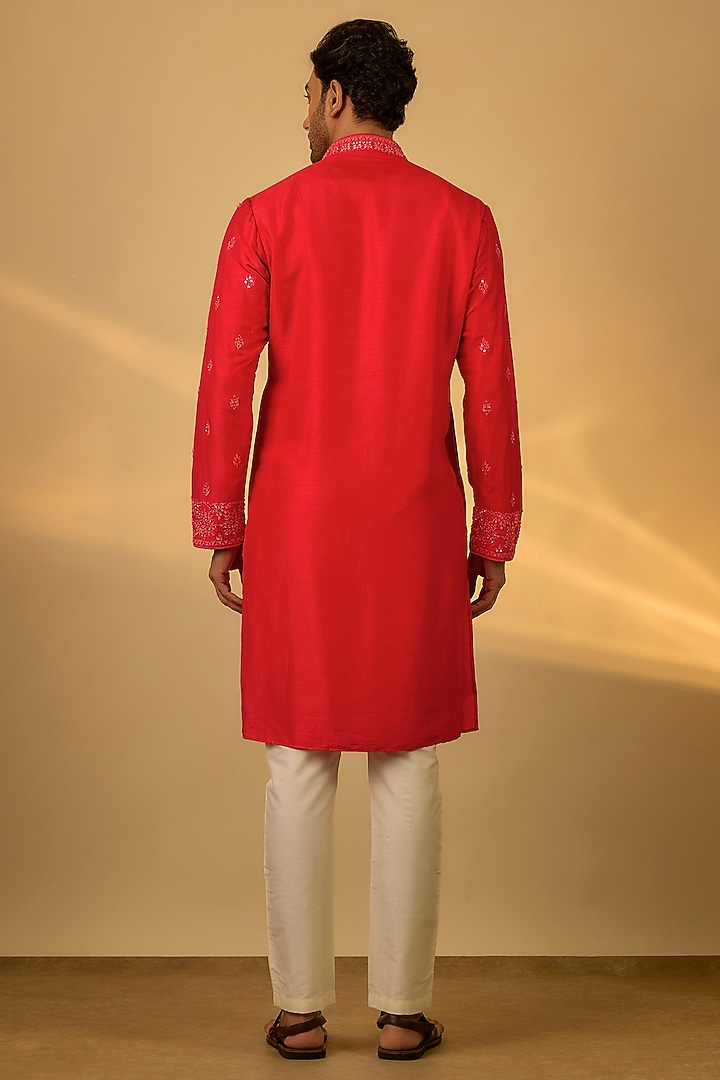 Red Chanderi Hand & Machine Embroidered Kurta Set by SAMMOHAN at Pernia's Pop Up Shop