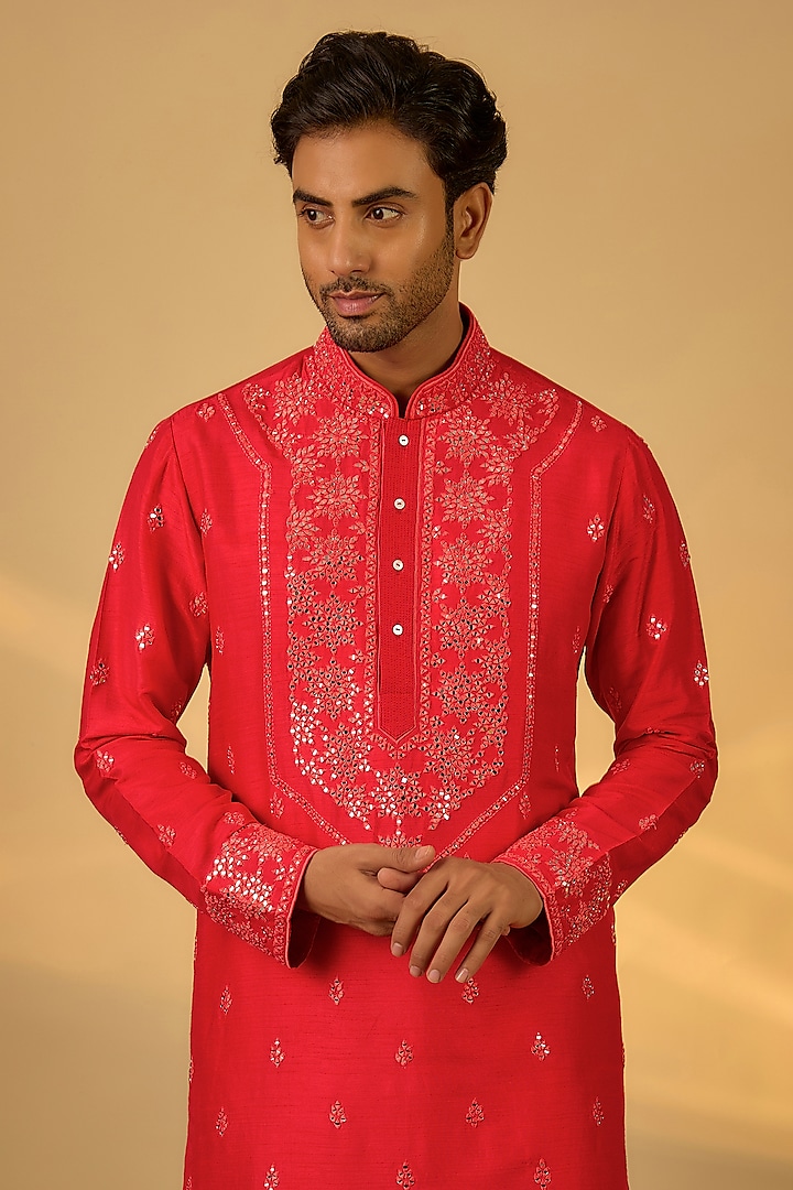 Red Chanderi Hand & Machine Embroidered Kurta Set by SAMMOHAN at Pernia's Pop Up Shop