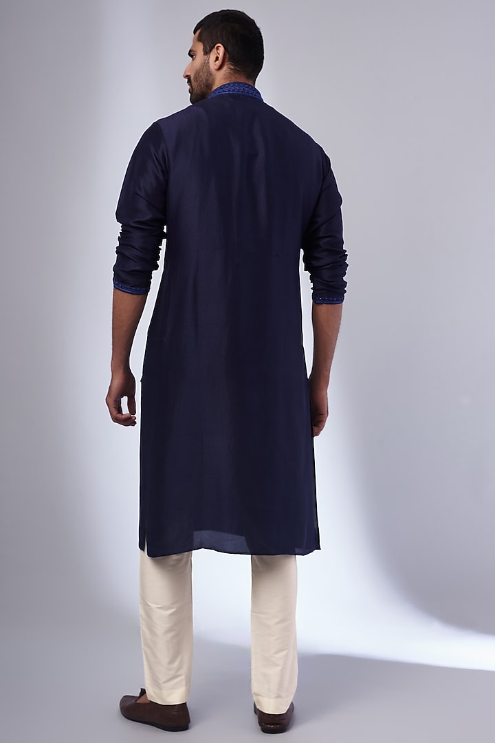 Navy Blue Pure Silk Hand Embroidered Kurta Set by SAMMOHAN at Pernia's Pop Up Shop