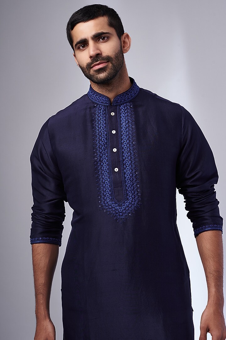 Navy Blue Pure Silk Hand Embroidered Kurta Set by SAMMOHAN at Pernia's Pop Up Shop