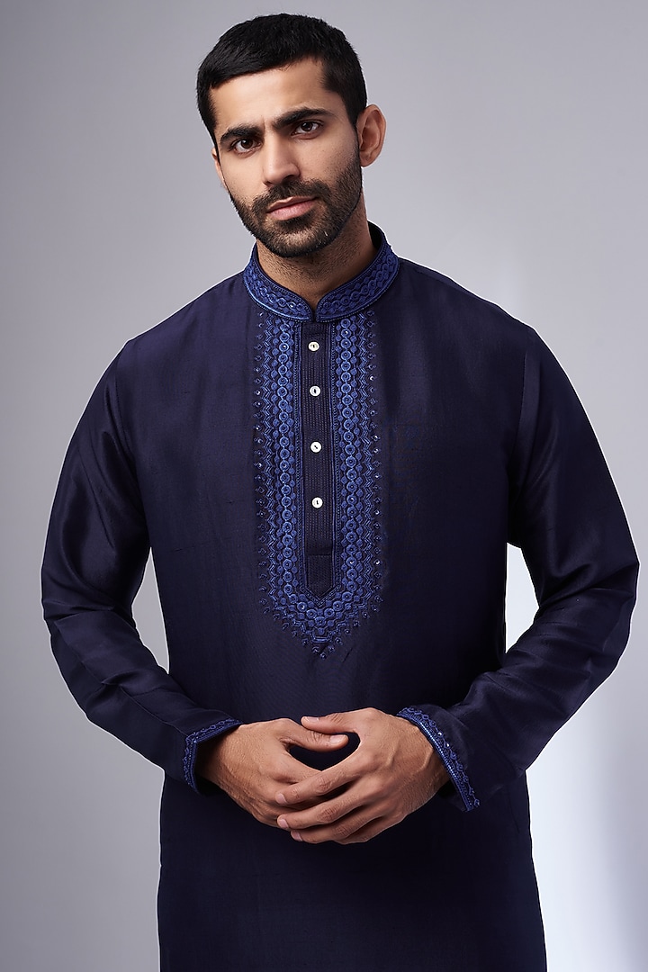 Navy Blue Pure Silk Hand Embroidered Kurta Set by SAMMOHAN at Pernia's Pop Up Shop