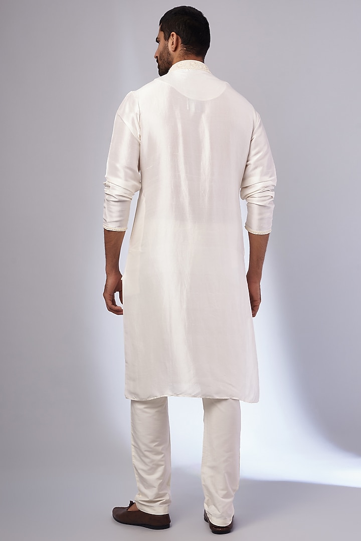 Ivory Pure Silk Hand Embroidered Kurta Set by SAMMOHAN at Pernia's Pop Up Shop