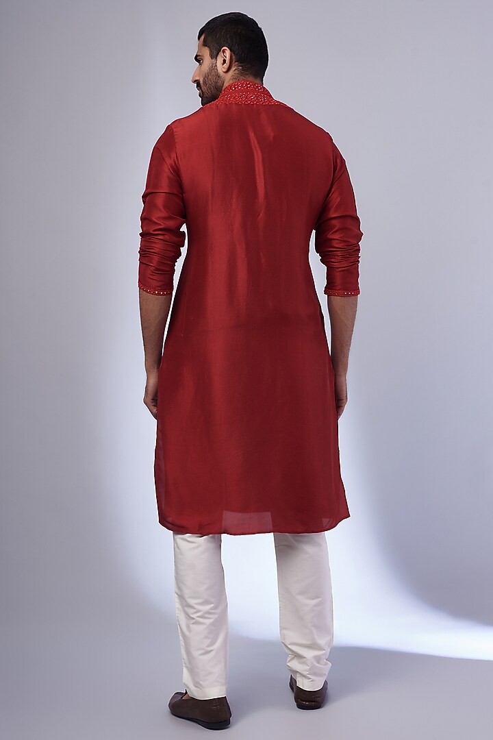 Red Pure Silk Embroidered Handcrafted Kurta Set by SAMMOHAN at Pernia's Pop Up Shop
