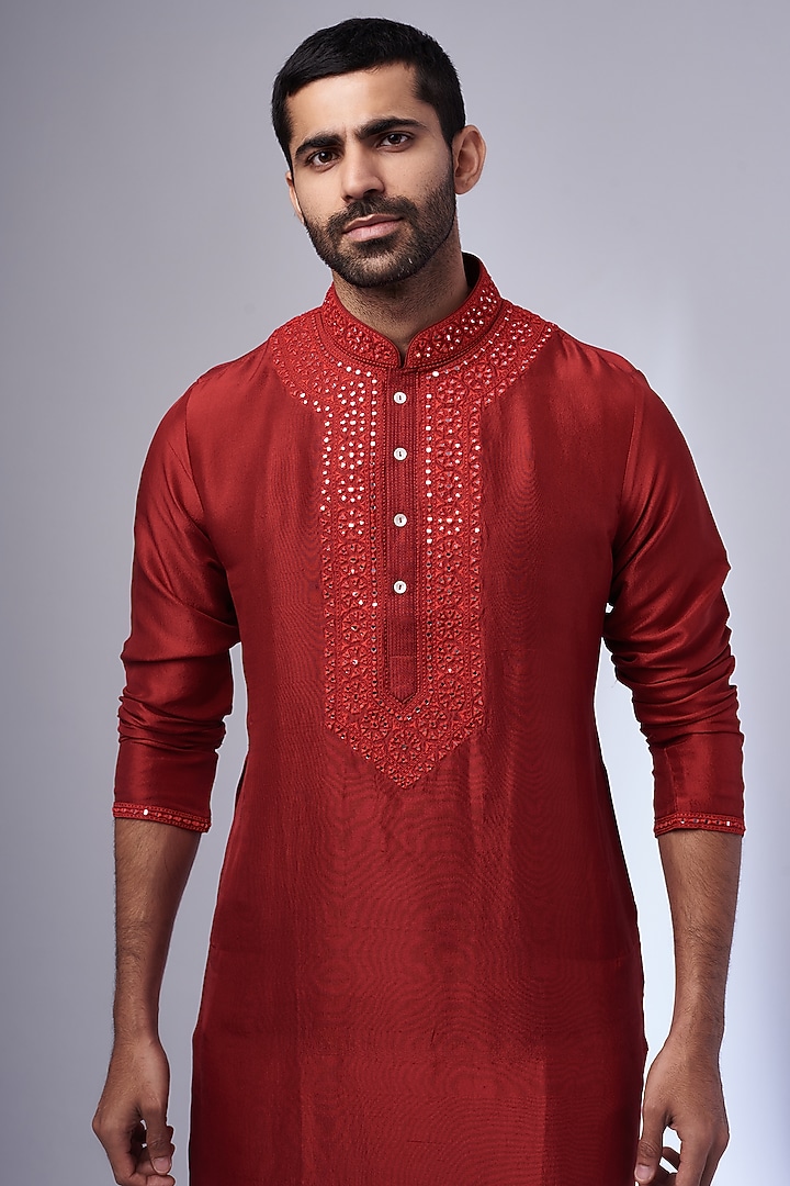Red Pure Silk Embroidered Handcrafted Kurta Set by SAMMOHAN at Pernia's Pop Up Shop