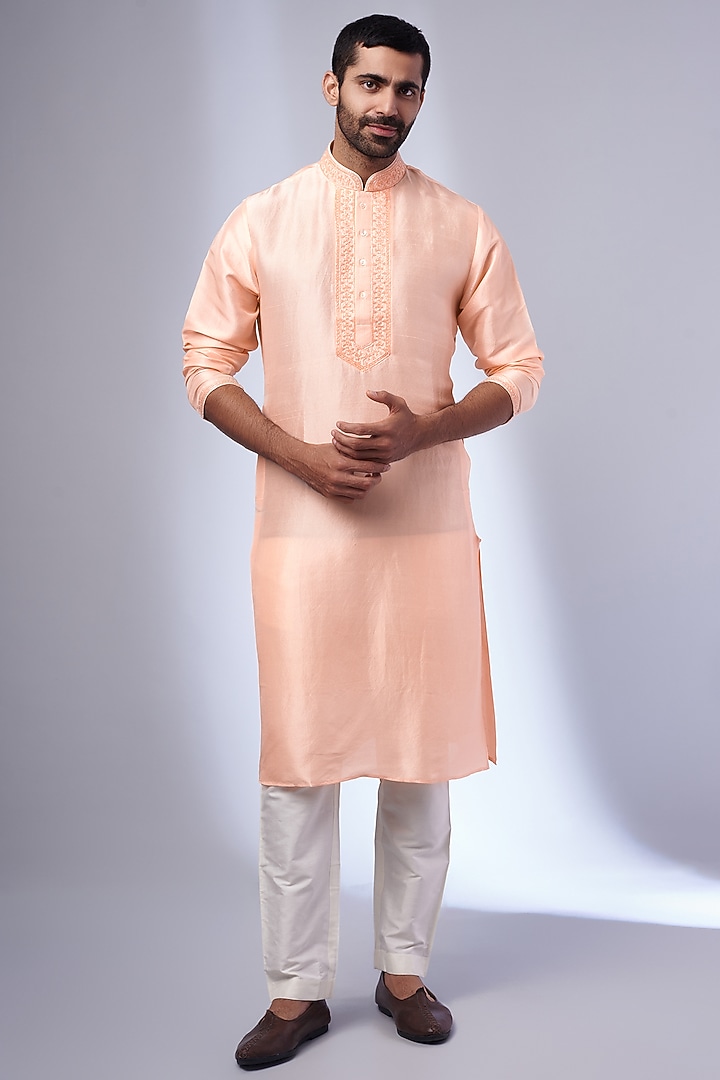 Peach Pure Silk Hand Embroidered Kurta Set by SAMMOHAN at Pernia's Pop Up Shop