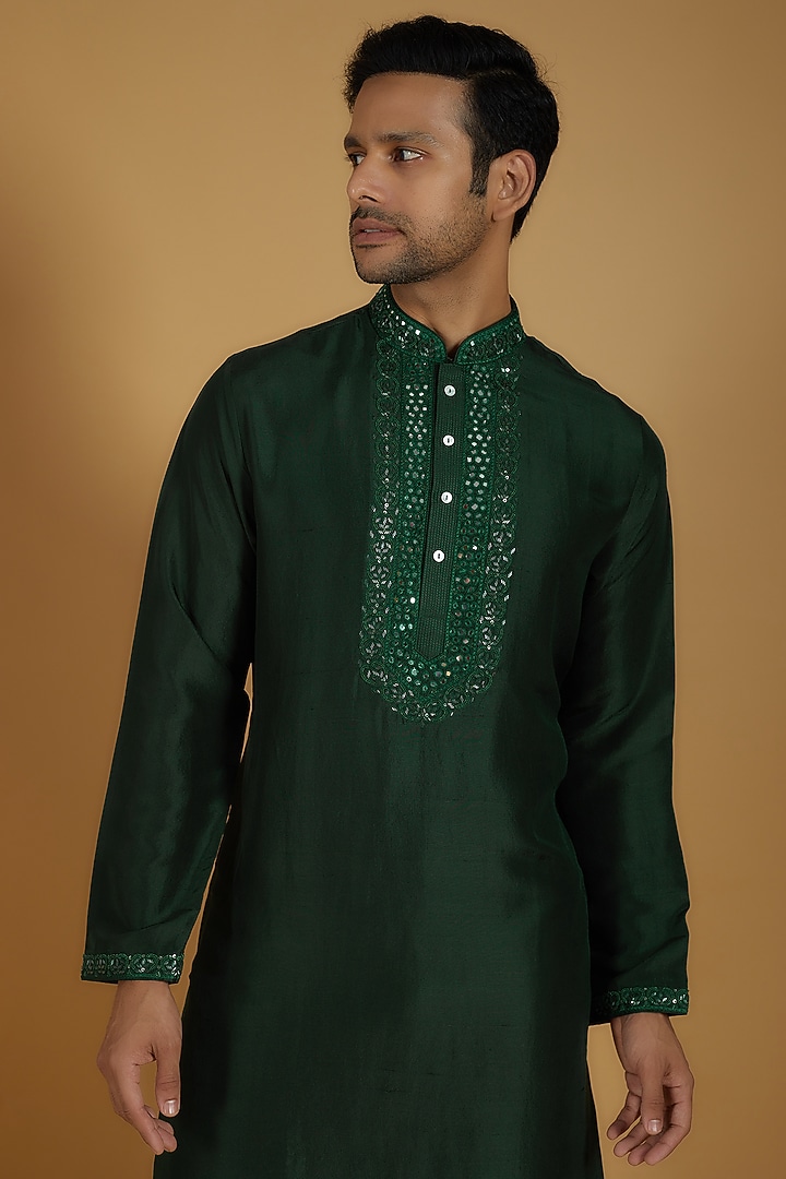 Emerald Green Pure Silk Cutdana Hand Embroidered Kurta Set by SAMMOHAN at Pernia's Pop Up Shop