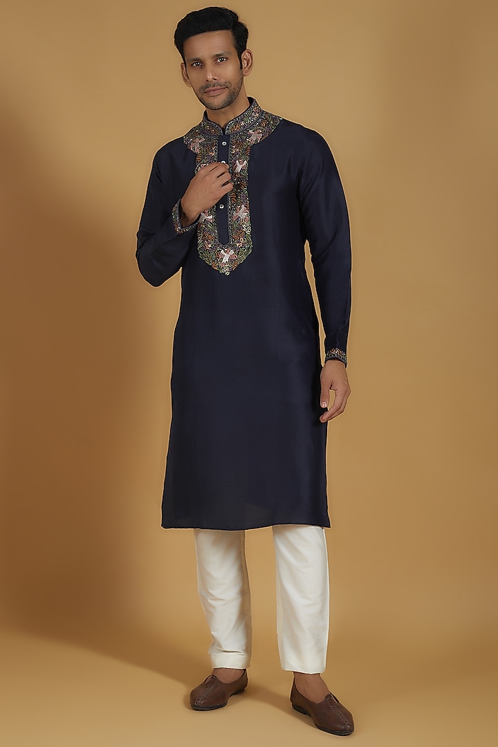 Navy Blue Pure Silk Kashmiri Embroidered Kurta Set by SAMMOHAN at Pernia's Pop Up Shop
