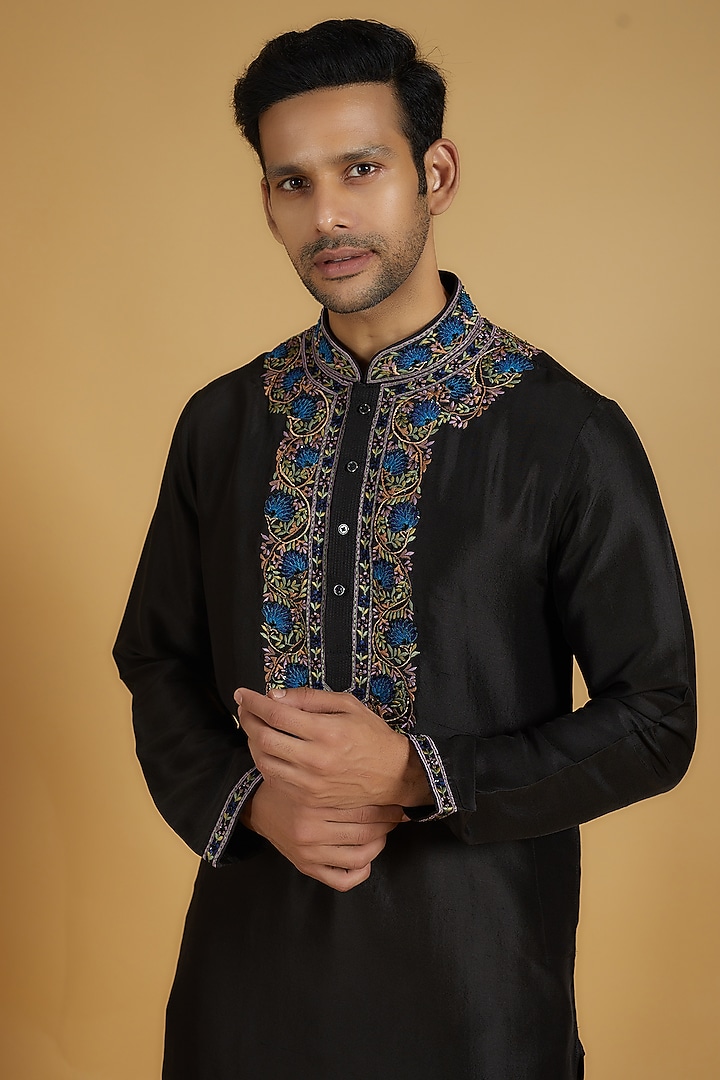 Black Pure Silk Kashmiri Embroidered Kurta Set by SAMMOHAN at Pernia's Pop Up Shop