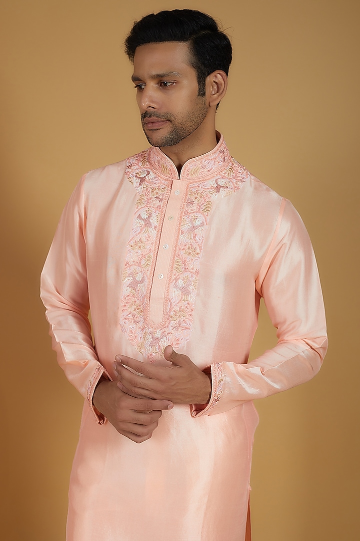 Peach Pure Silk Kashmiri Embroidered Kurta Set by SAMMOHAN at Pernia's Pop Up Shop
