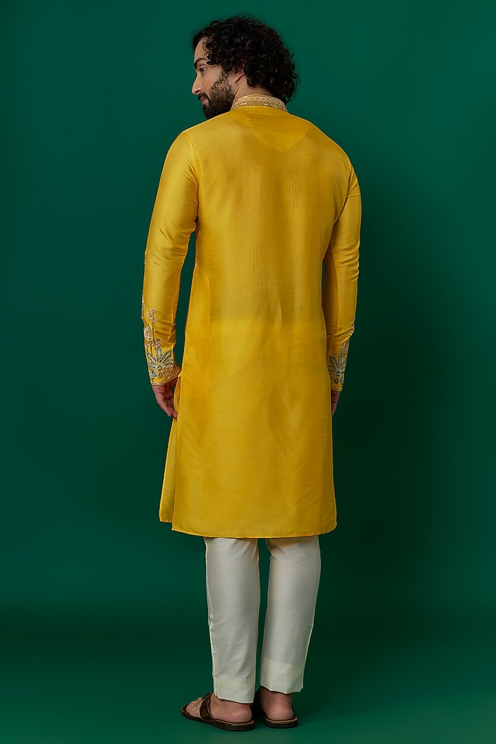 Yellow Tussar Resham Hand & Machine Embroidered Kurta Set by SAMMOHAN at Pernia's Pop Up Shop