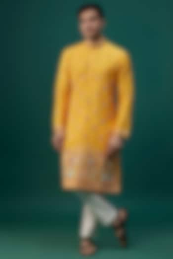 Yellow Tussar Resham Hand & Machine Embroidered Kurta Set by SAMMOHAN at Pernia's Pop Up Shop