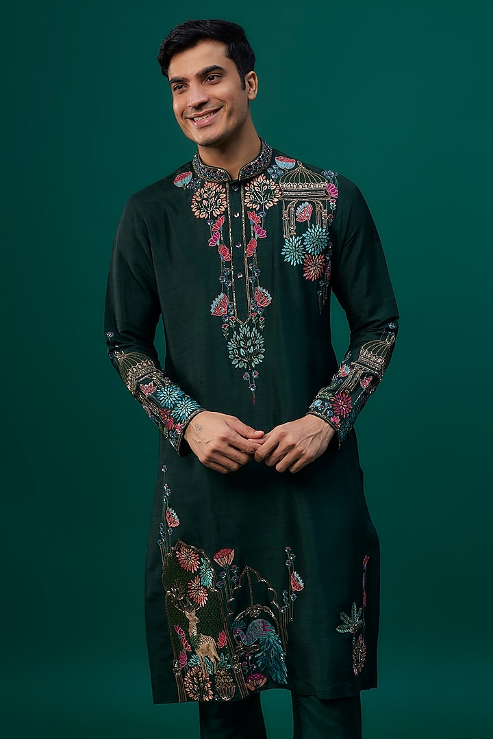 Emerald Green Tussar Resham Hand & Machine Embroidered Kurta Set by SAMMOHAN at Pernia's Pop Up Shop
