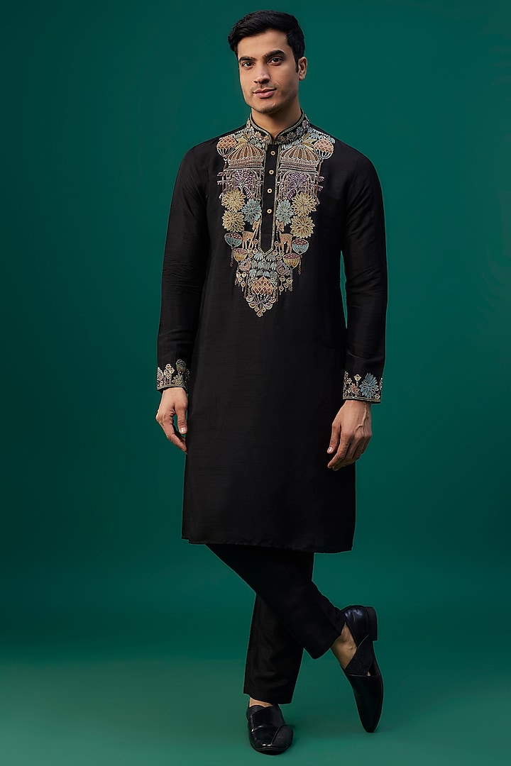 Black Tussar Resham Hand & Machine Embroidered Kurta Set by SAMMOHAN