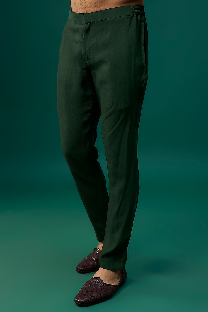 Emerald Green Raw Silk Resham Hand & Machine Embroidered Groom Indowestern Set by SAMMOHAN at Pernia's Pop Up Shop