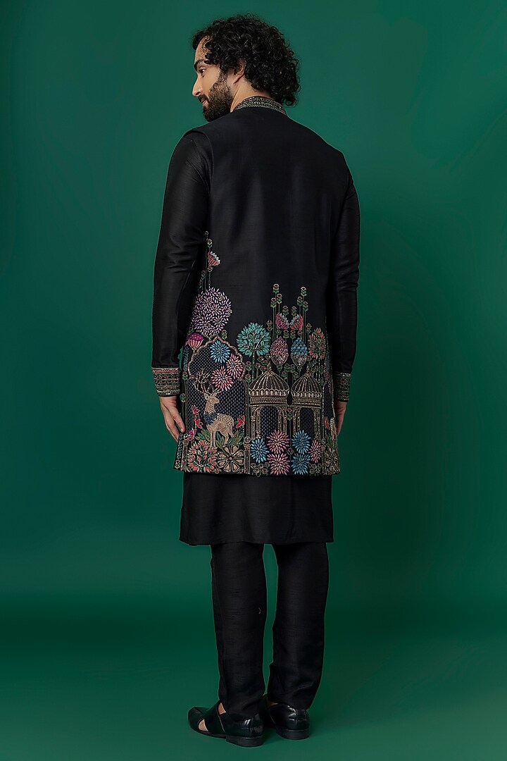 Black Raw Silk Resham Hand & Machine Embroidered Indowestern Set by SAMMOHAN at Pernia's Pop Up Shop