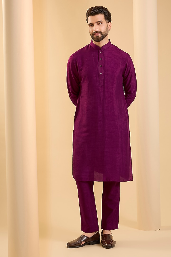 Dark Pink Silk Bundi Jacket Set by SAMMOHAN at Pernia's Pop Up Shop